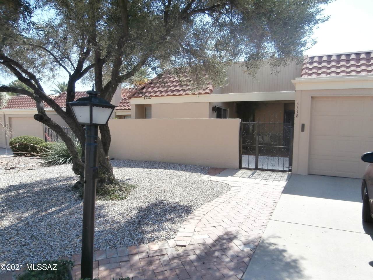 1118 Abrego Drive - Photo 1