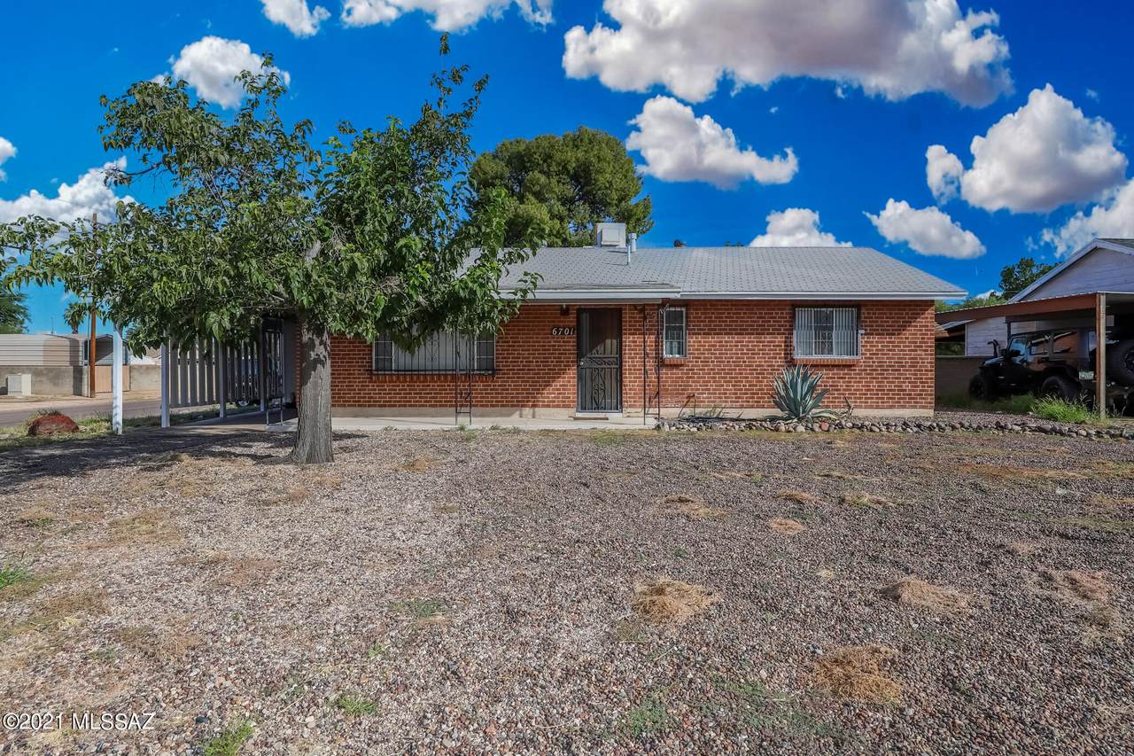 6701 Scarlett Street - Photo 1