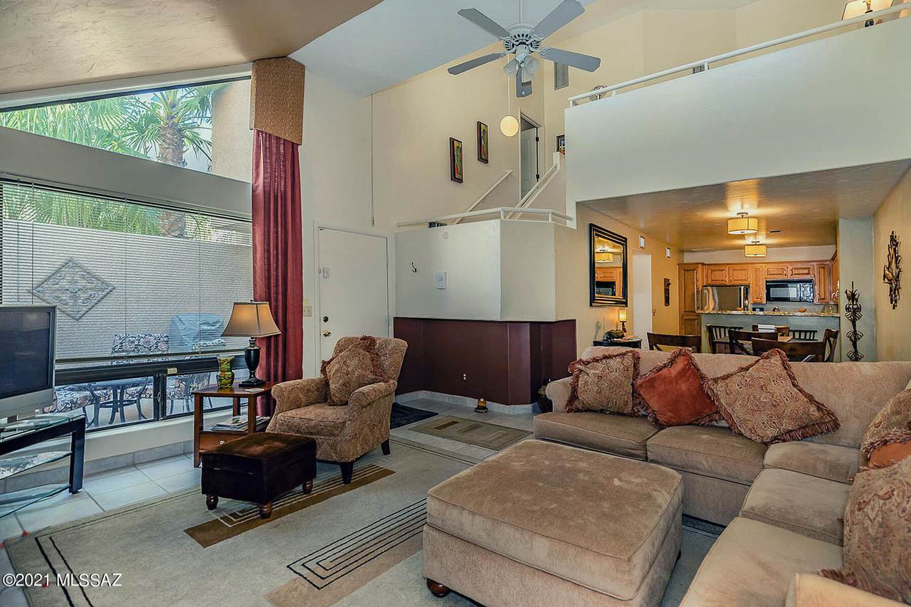 5675 Camino Esplendora - Photo 1