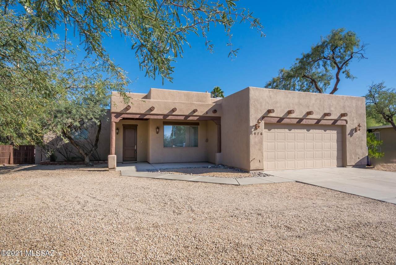 1926 Arcadia Avenue - Photo 1