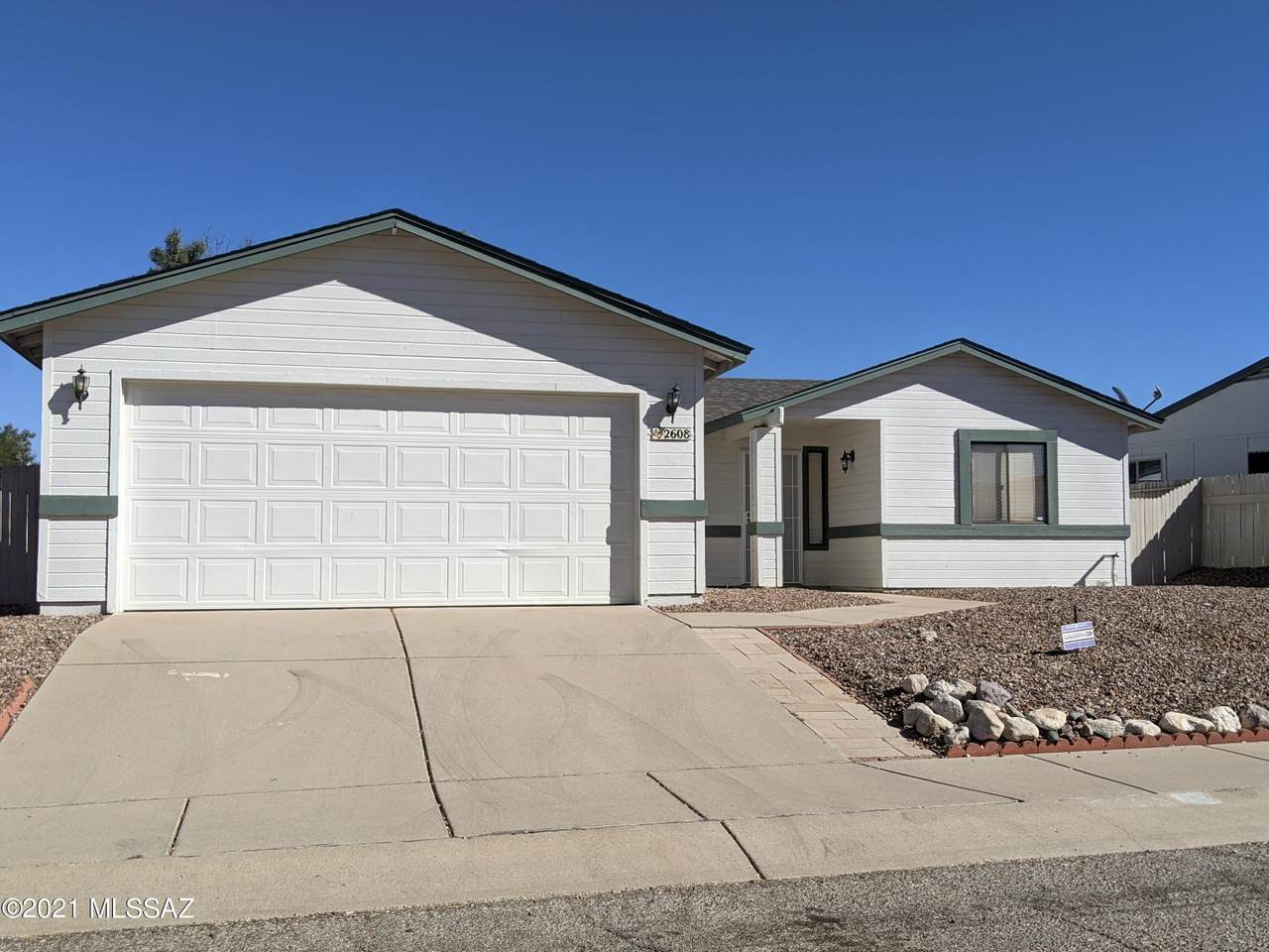 2608 Lazybrook Drive - Photo 1