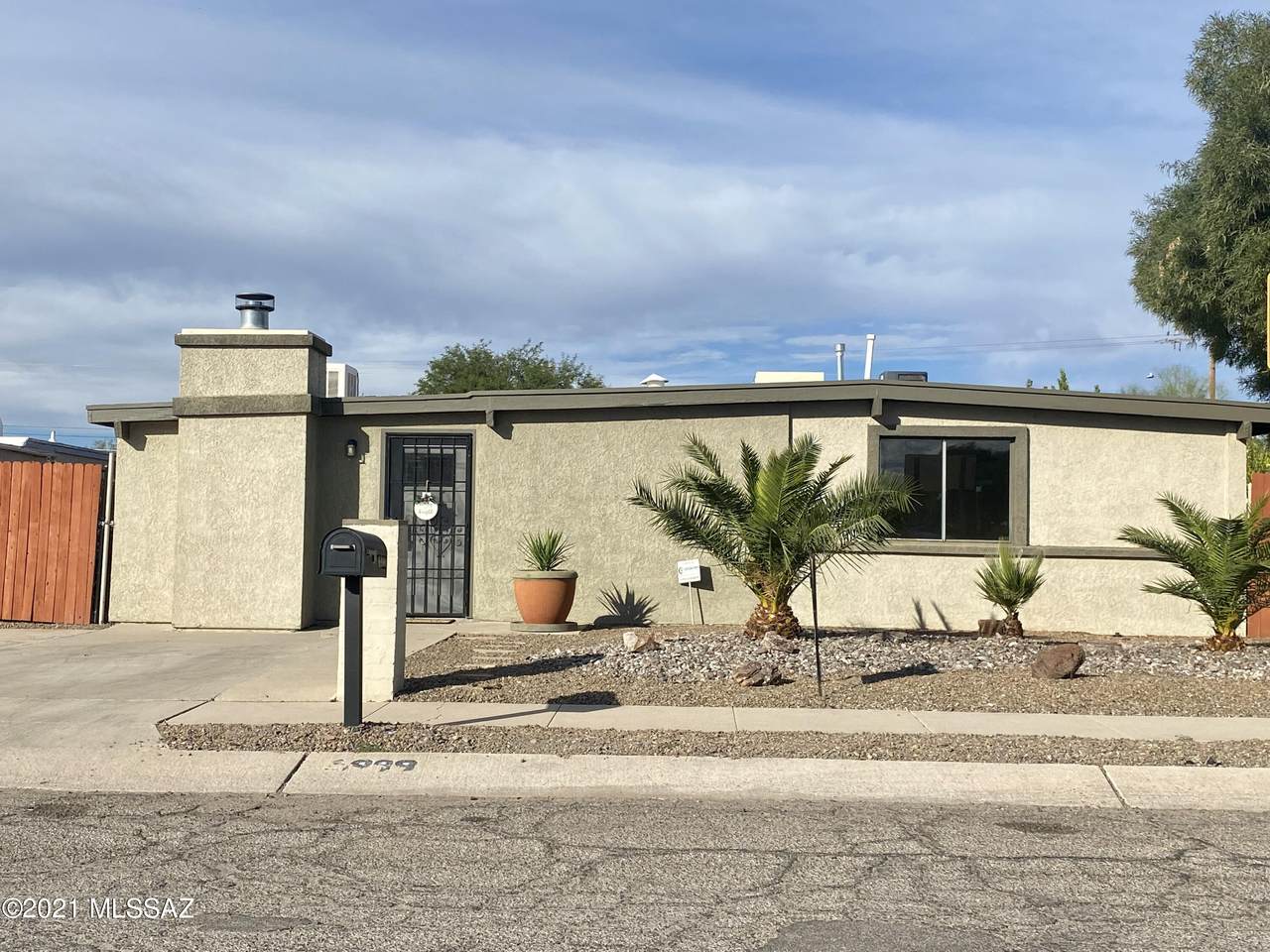 6999 Vernice Street - Photo 1