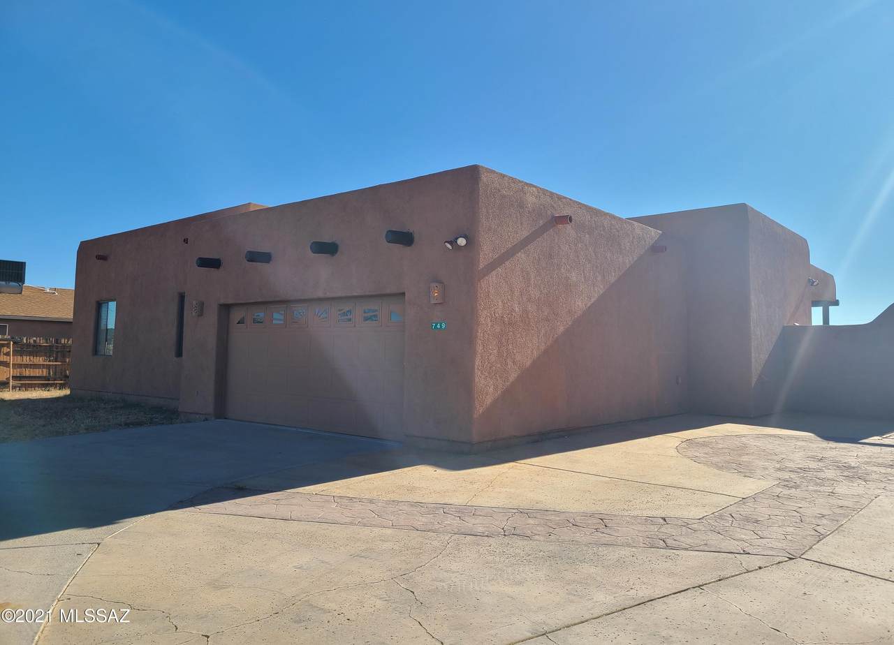 749 Calle Lukas - Photo 1
