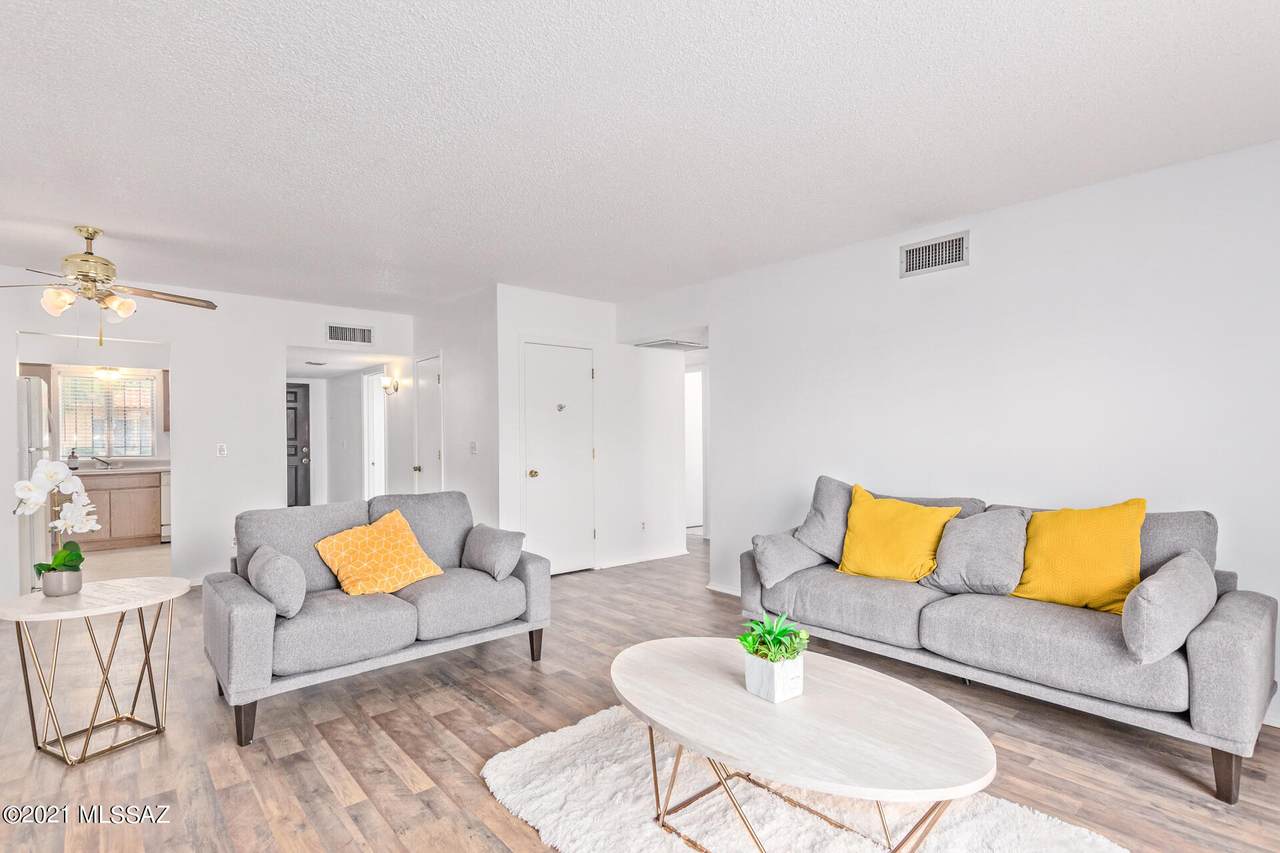 831 Pantano Parkway - Photo 1
