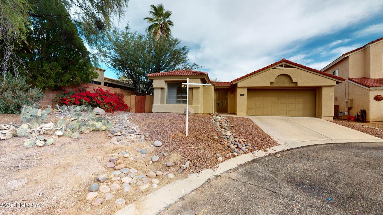 660 Kidd Place - Photo 1