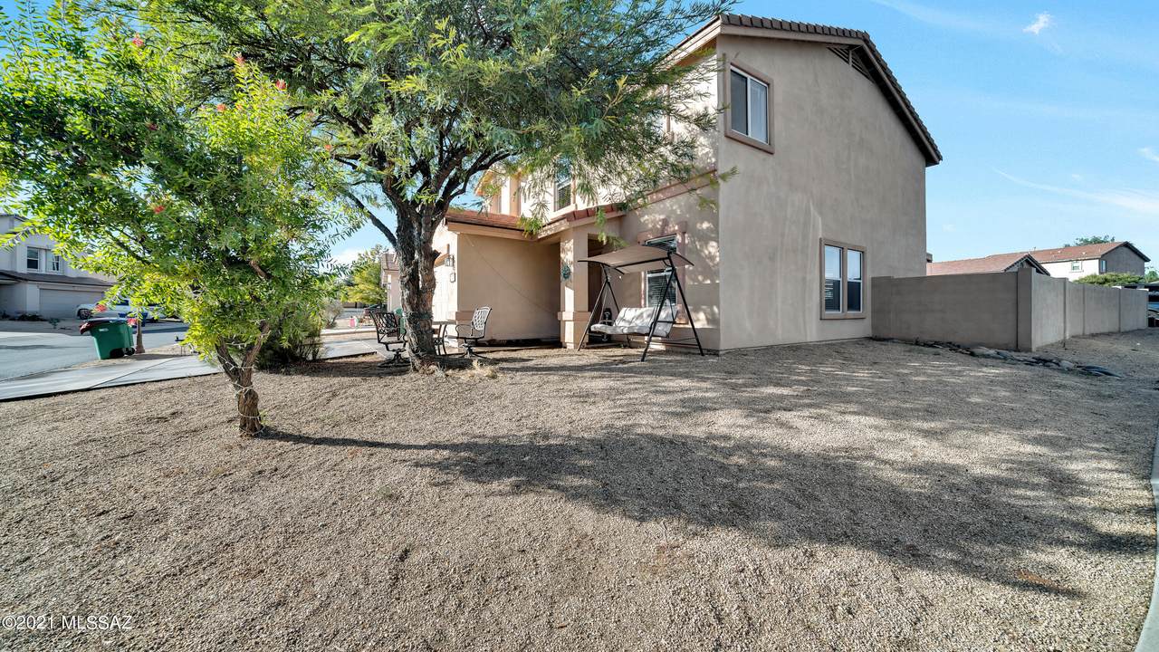 139 Oracle Oak Street - Photo 1