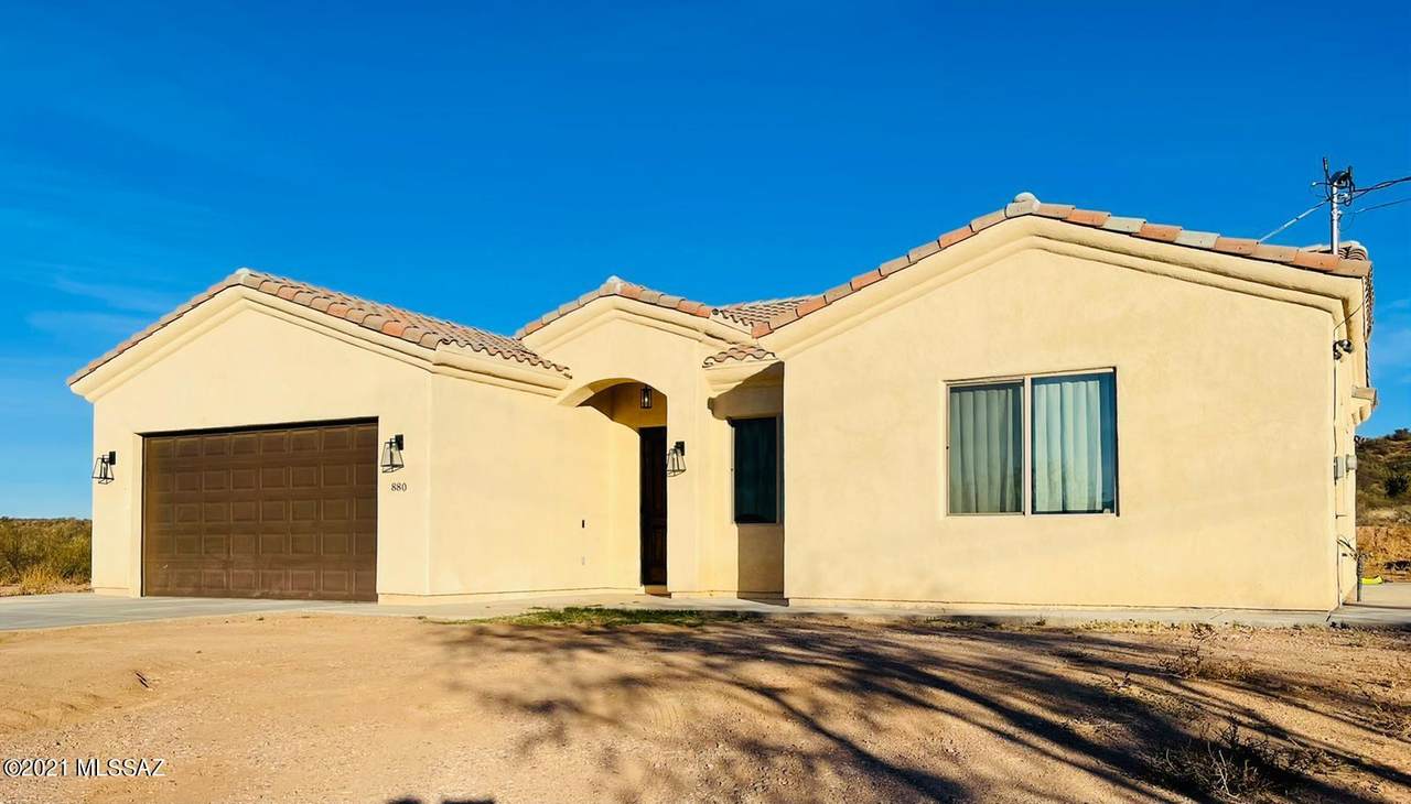880 Batuc Court - Photo 1