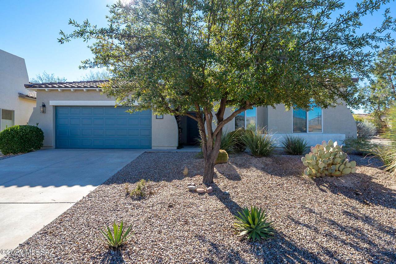 9538 Via Del Sol Caliente - Photo 1