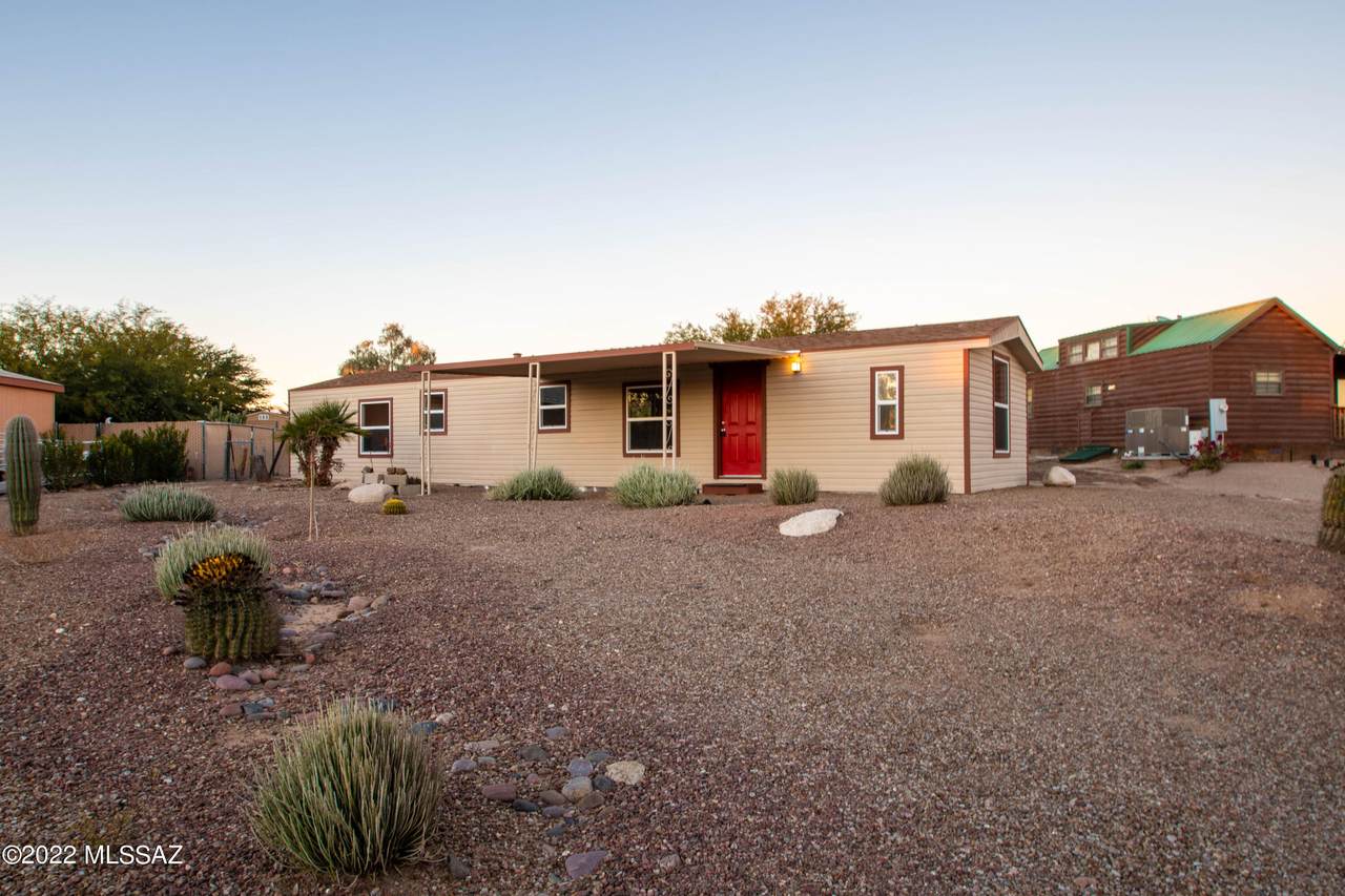 10700 Warfield Circle - Photo 1