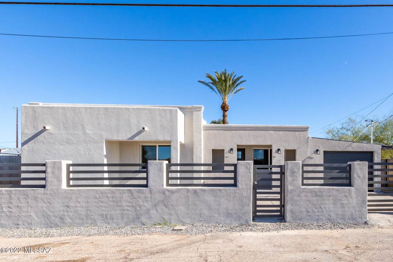 1012 Arizona Avenue - Photo 1