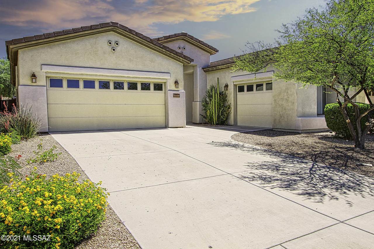 4698 Cholla Bluff Drive - Photo 1