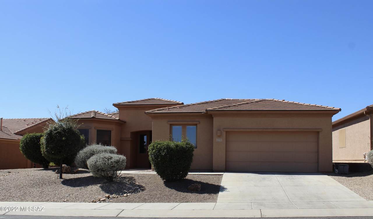 973 Tenniel Drive - Photo 1