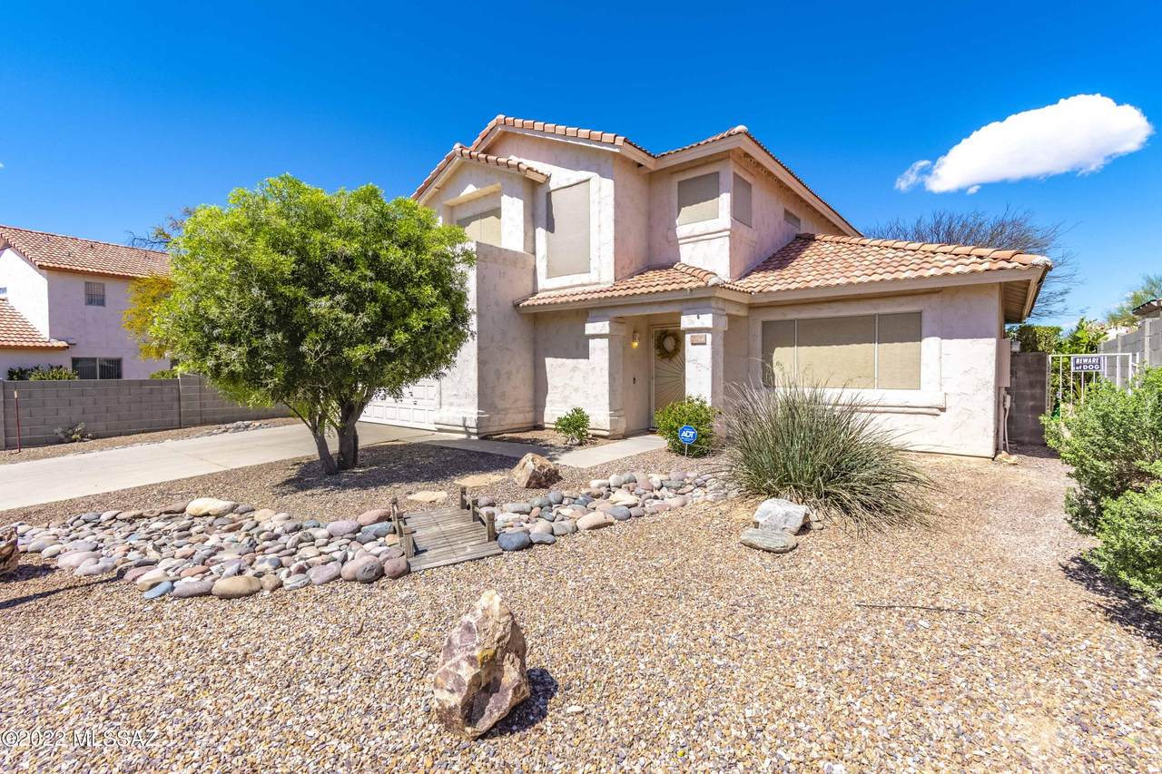 5056 Warbler Street - Photo 1
