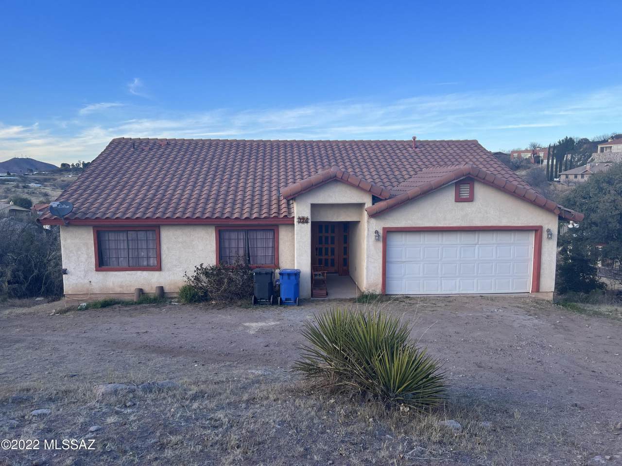 731 Skyline Drive - Photo 1