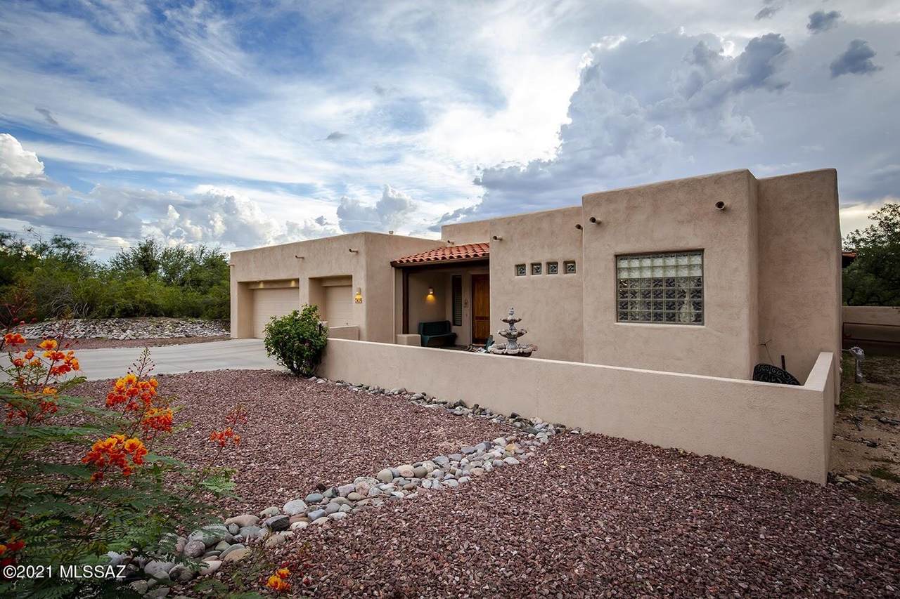 2425 Redington Place - Photo 1