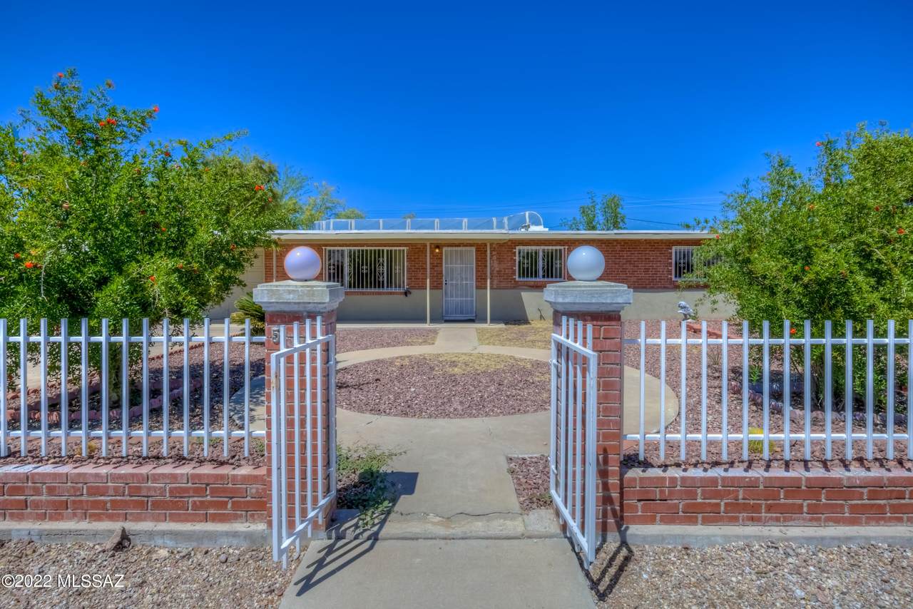 5319 Linden Place - Photo 1