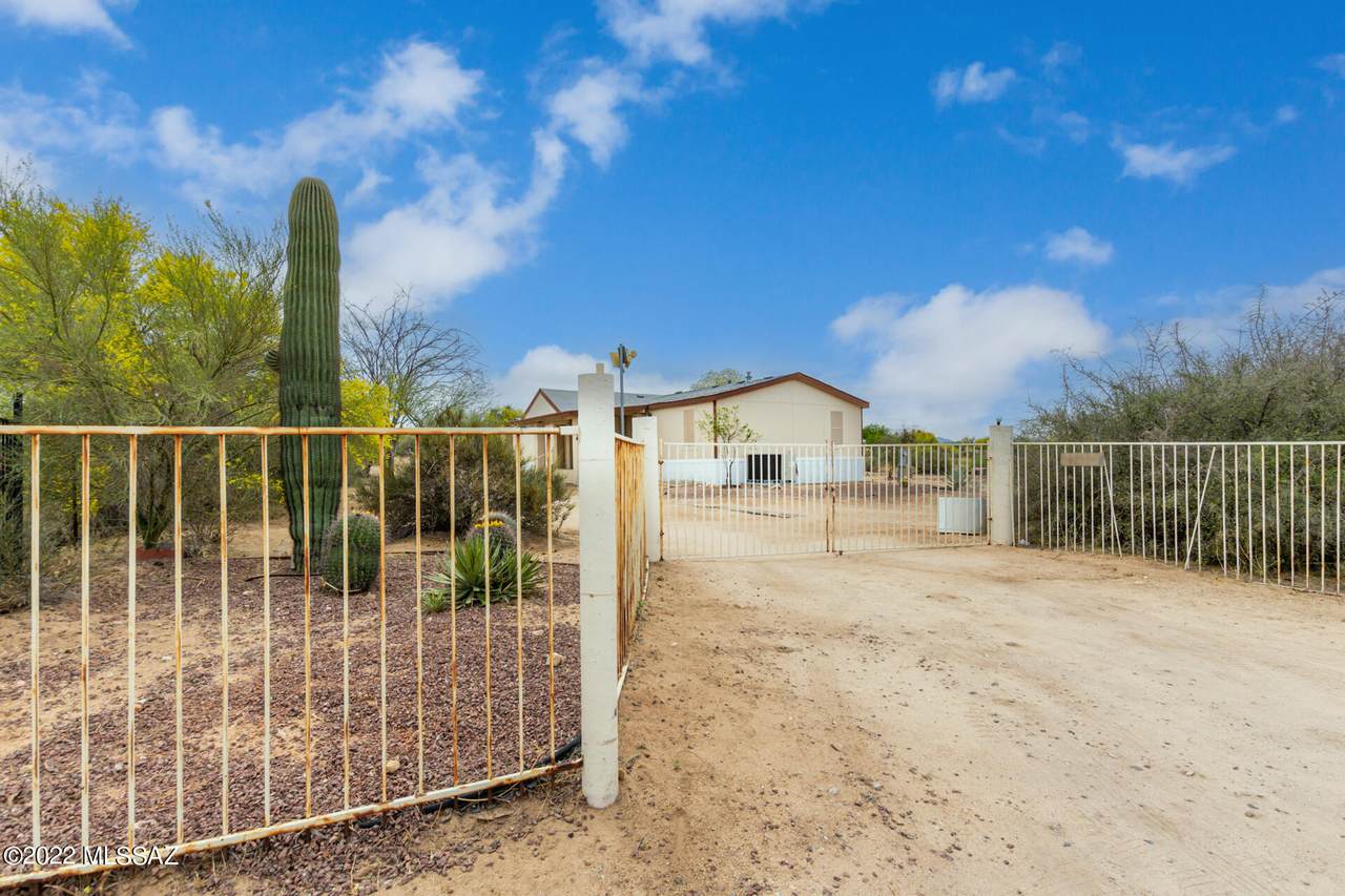 14255 Rolina Lane - Photo 1