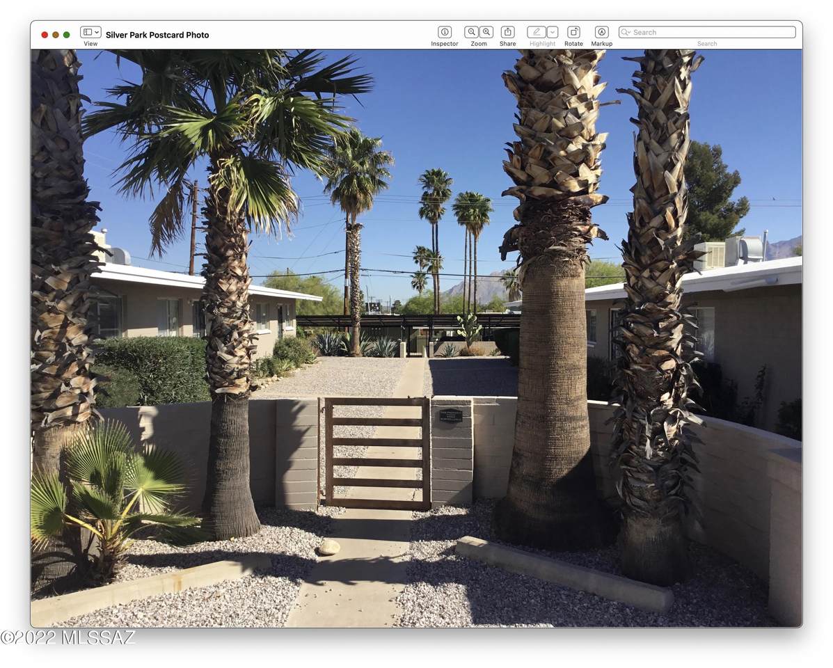 1003 Silver Street - Photo 1