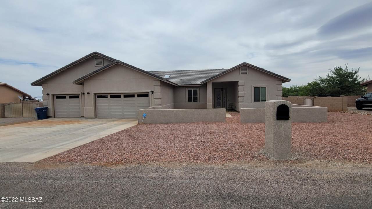 4221 Bottle Brush Lane - Photo 1