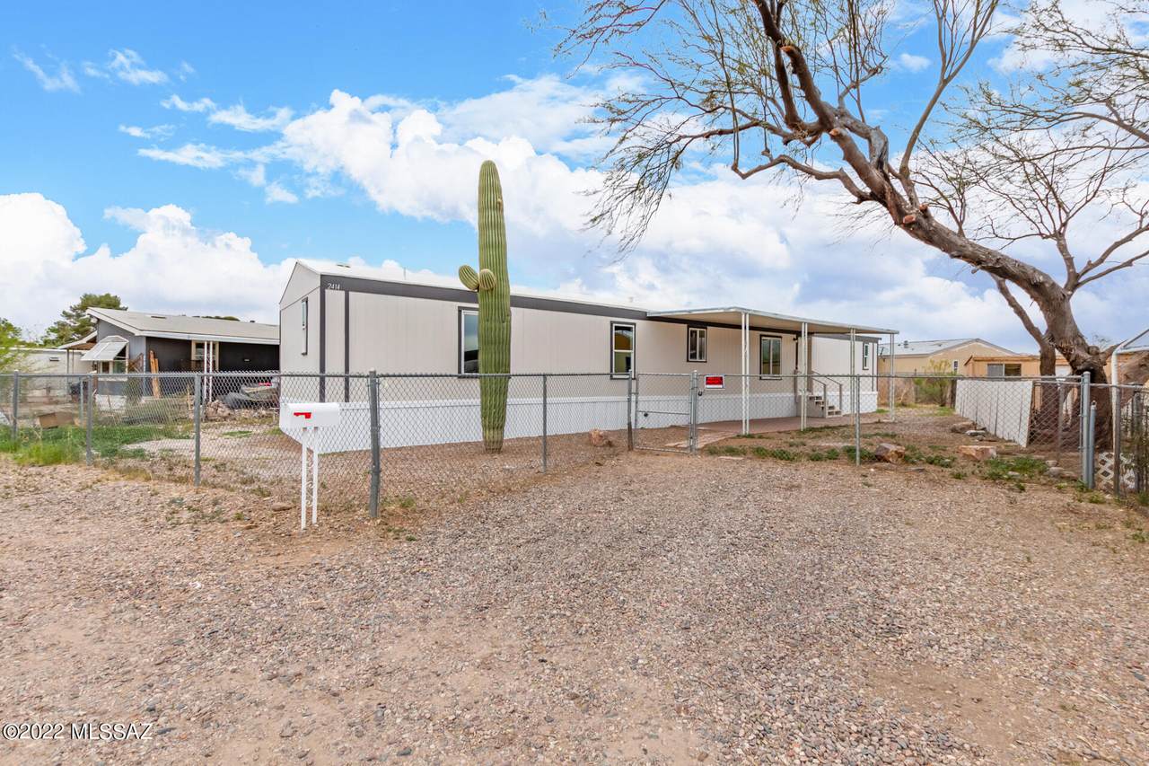 2414 Diamond Street - Photo 1