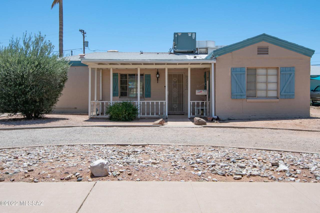 3926 Louis Lane - Photo 1