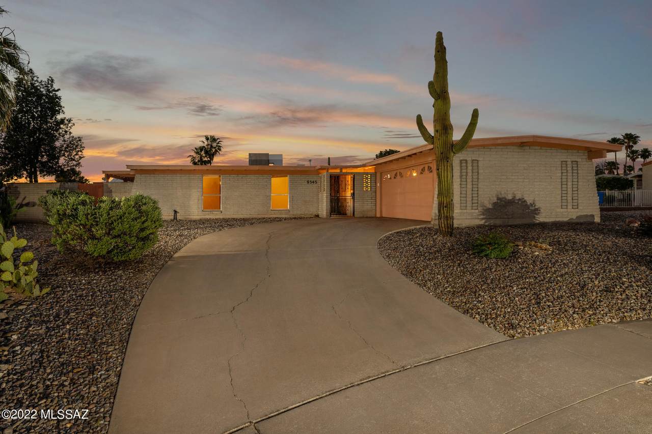 9545 Harrison Circle - Photo 1
