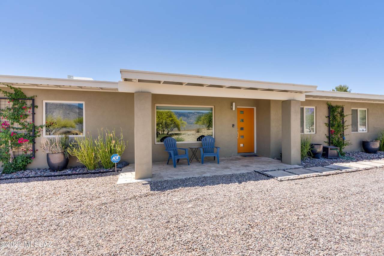 11771 1st Avenue - Photo 1
