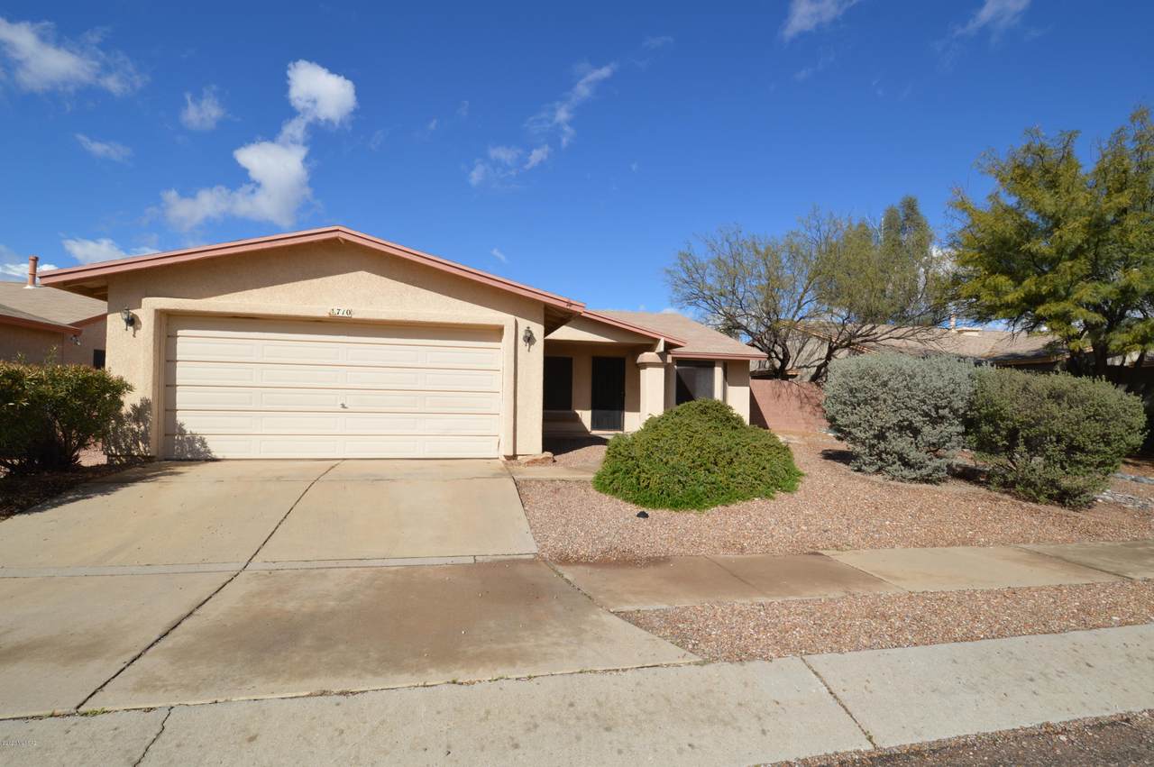 710 Chimney Canyon Drive - Photo 1
