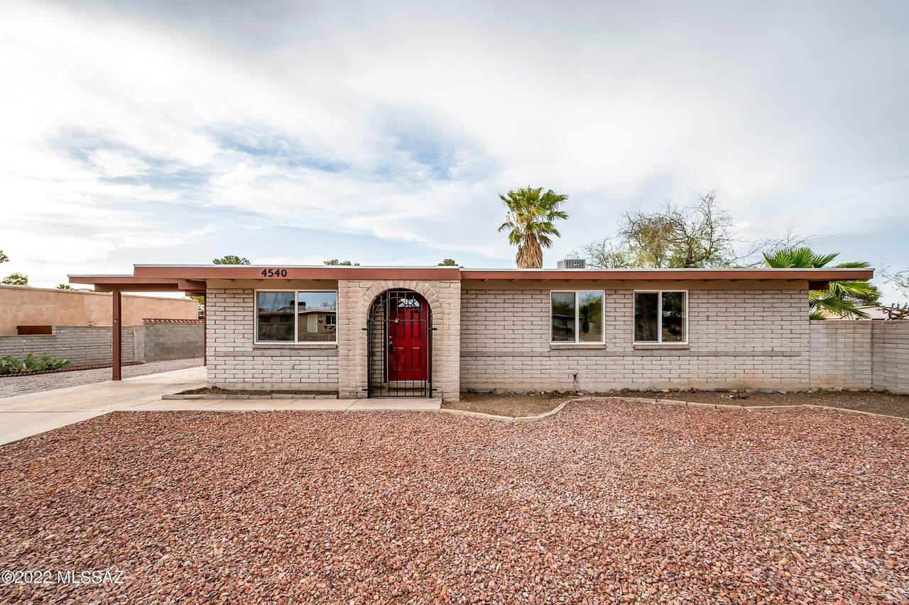 4540 Silver Beech Avenue - Photo 1