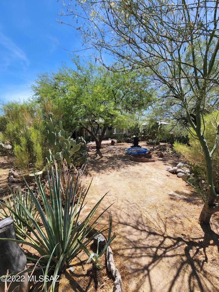 130 Navajo Road - Photo 1