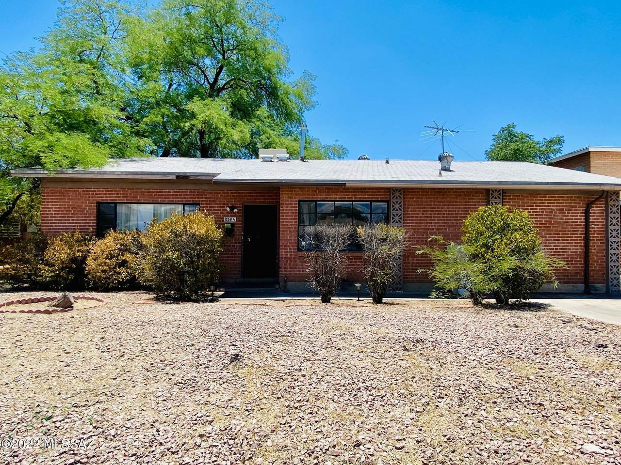 834 Sequoyah Street - Photo 1