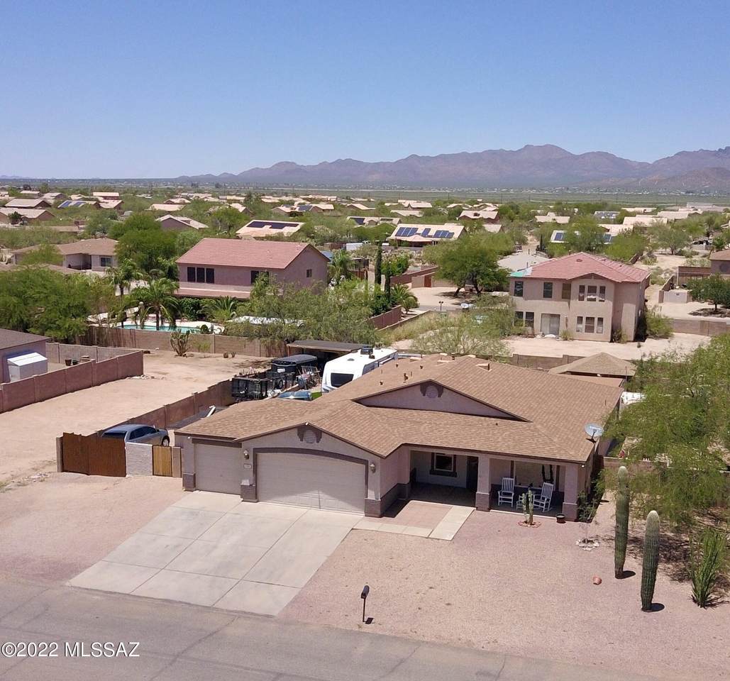 7106 Timberleaf Drive - Photo 1