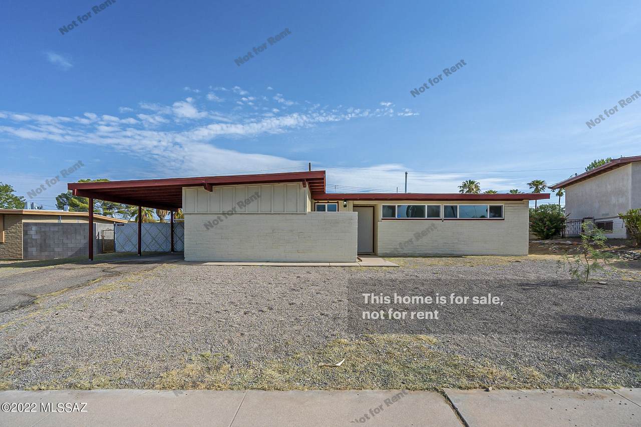8217 19Th Street - Photo 1