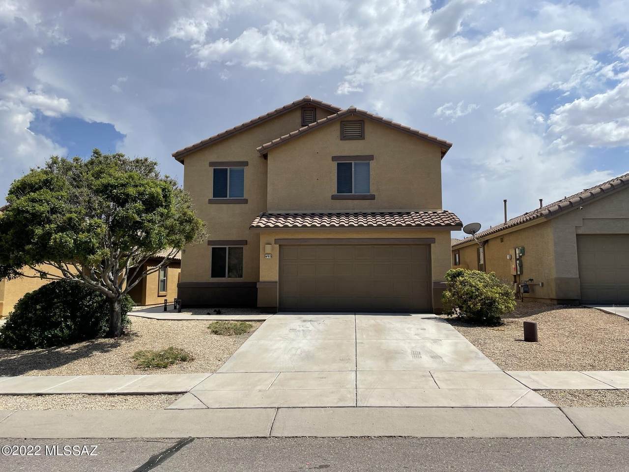 495 Calle Franja Verde - Photo 1