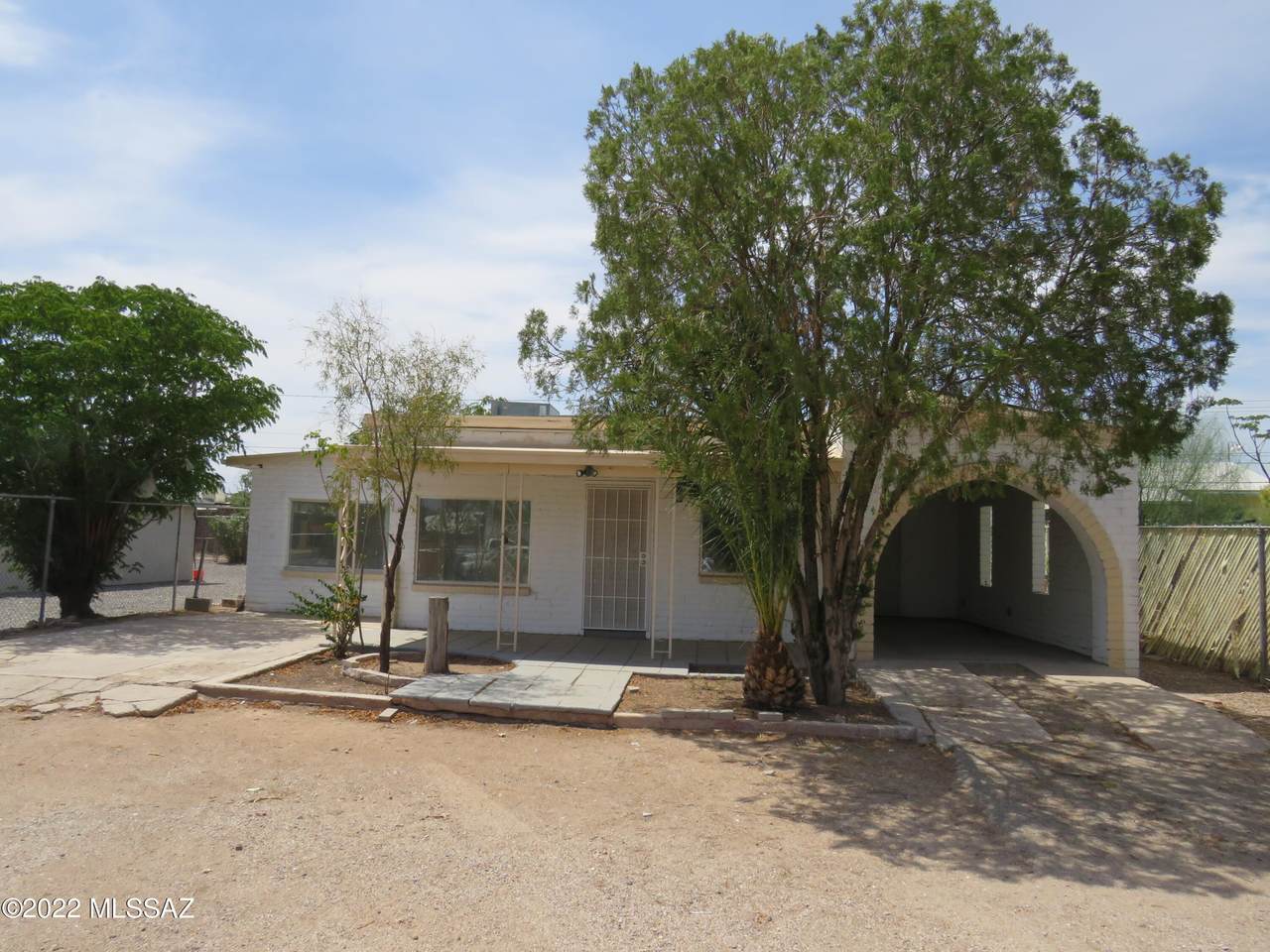 432 30Th Street - Photo 1