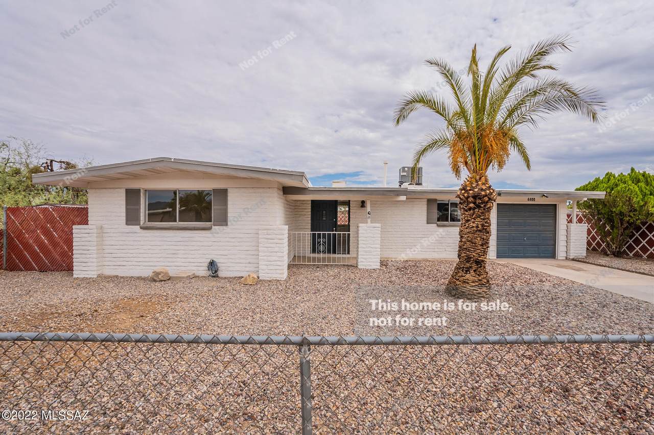4400 Mars Street - Photo 1