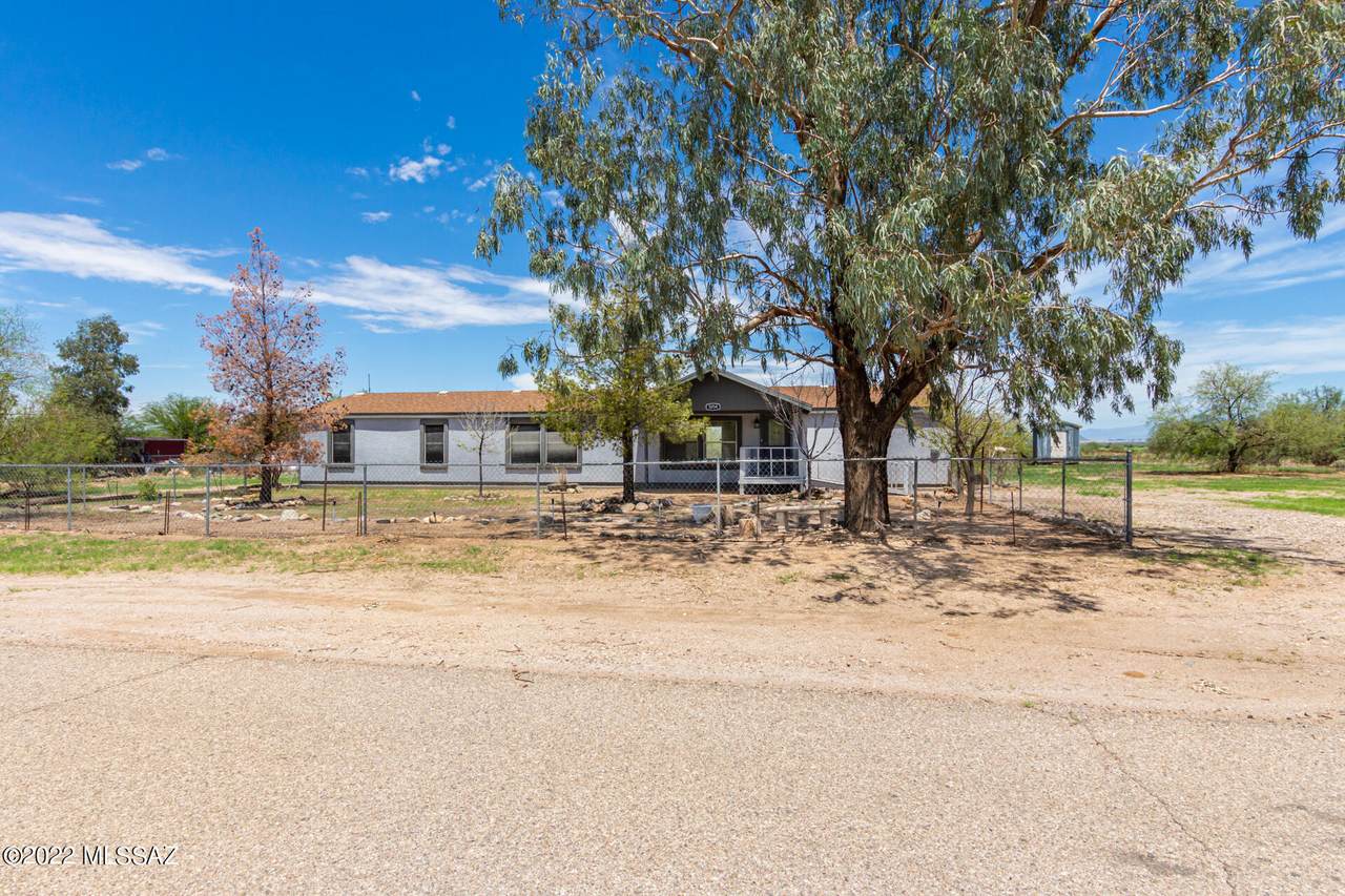5054 Puma Road - Photo 1
