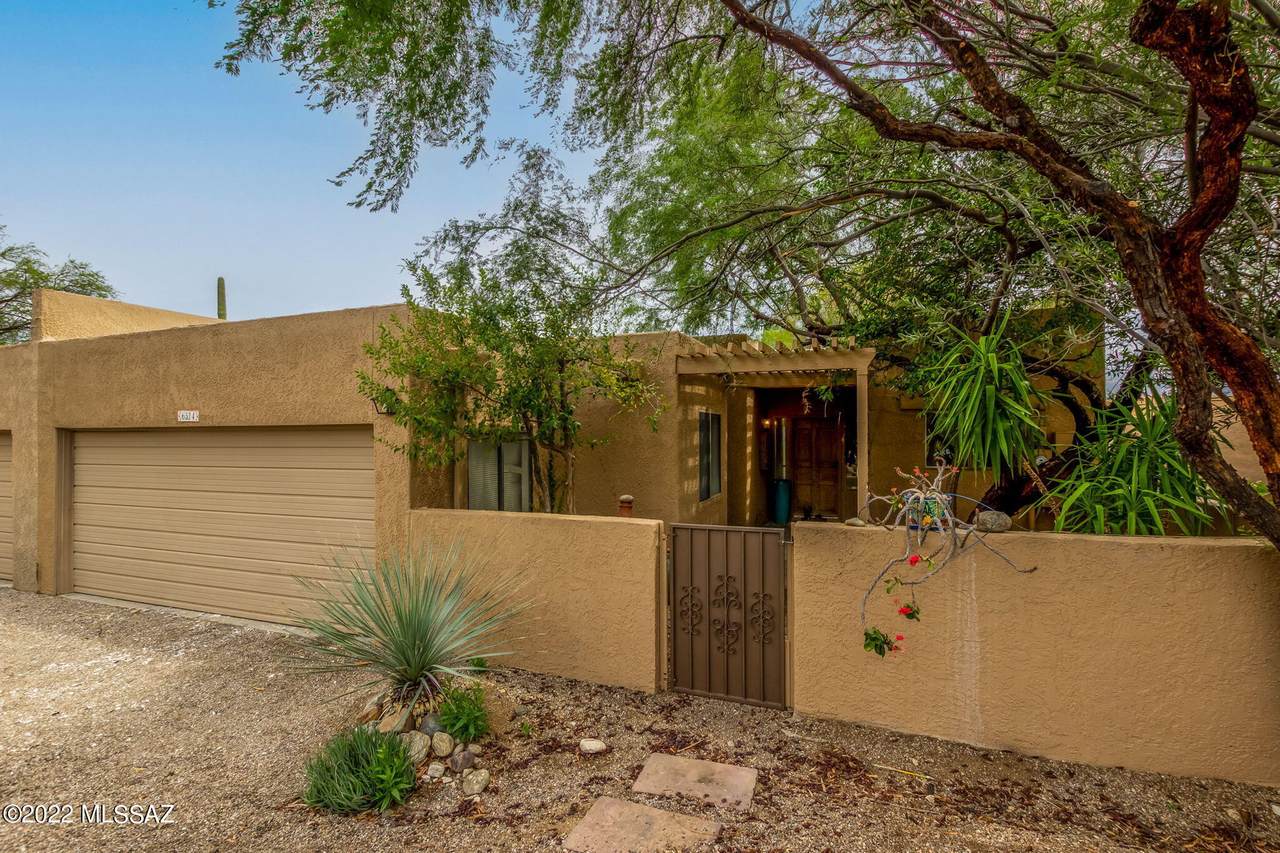 6524 Foothills Drive - Photo 1