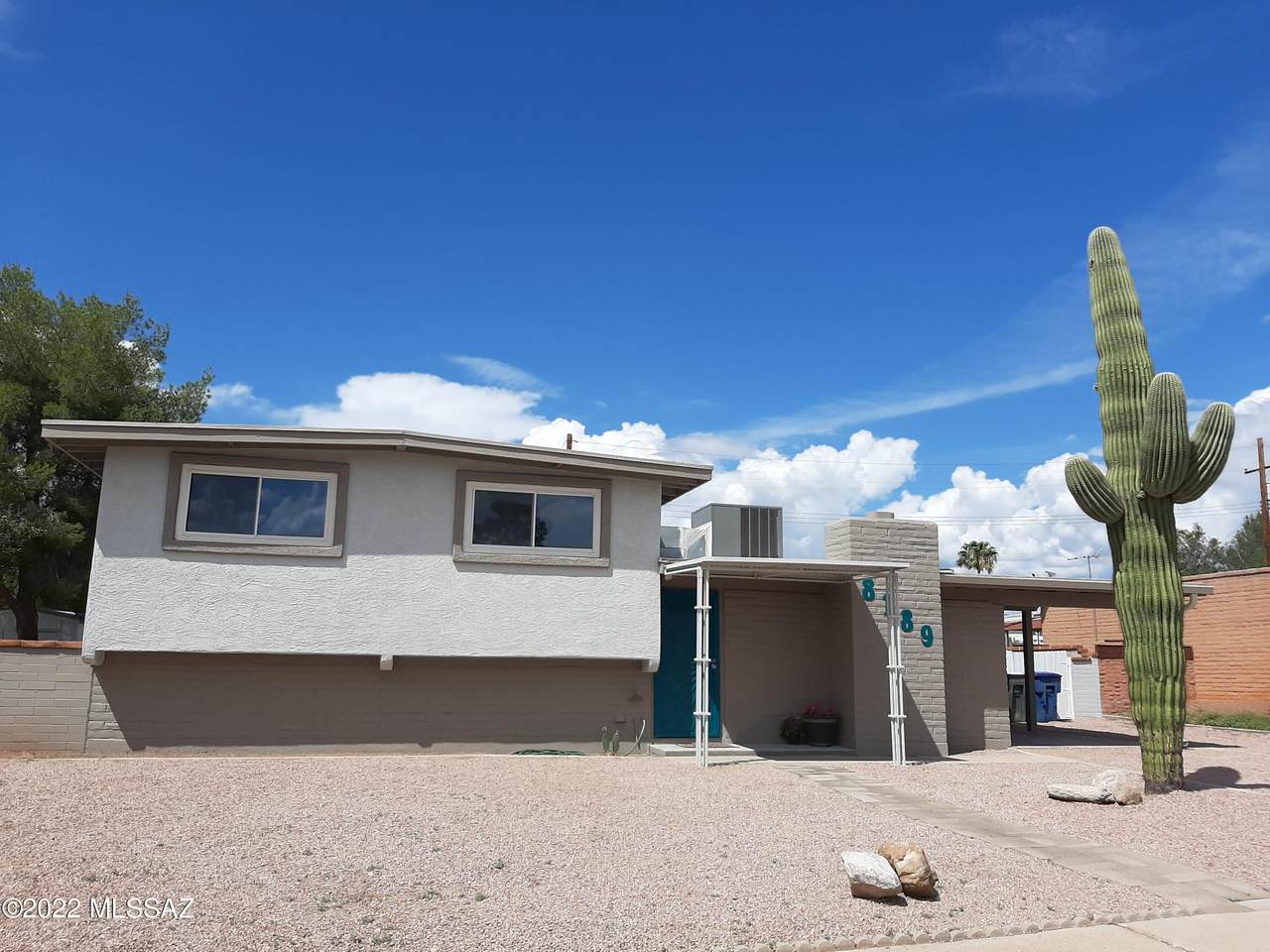 8189 20Th Street - Photo 1