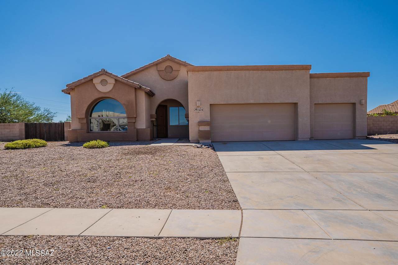 7825 Freedom Eagle Drive - Photo 1