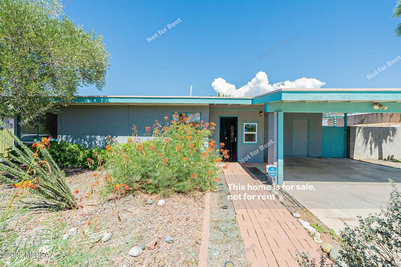 9217 Speedway Boulevard - Photo 1