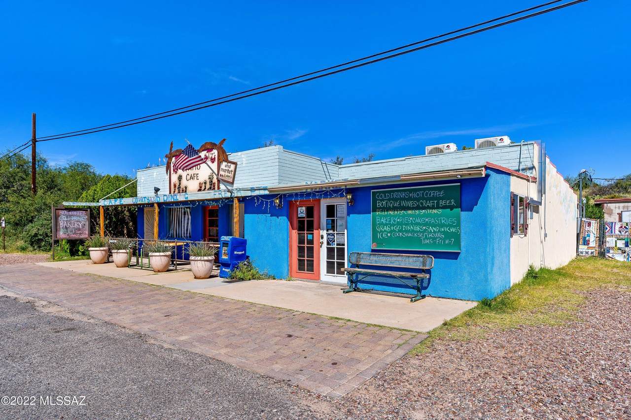 270 American Avenue - Photo 1