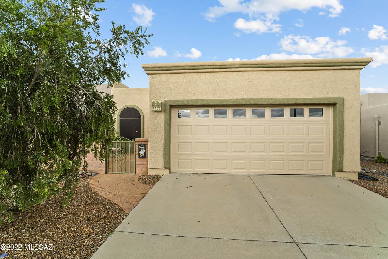 2372 Orchard View Drive - Photo 1
