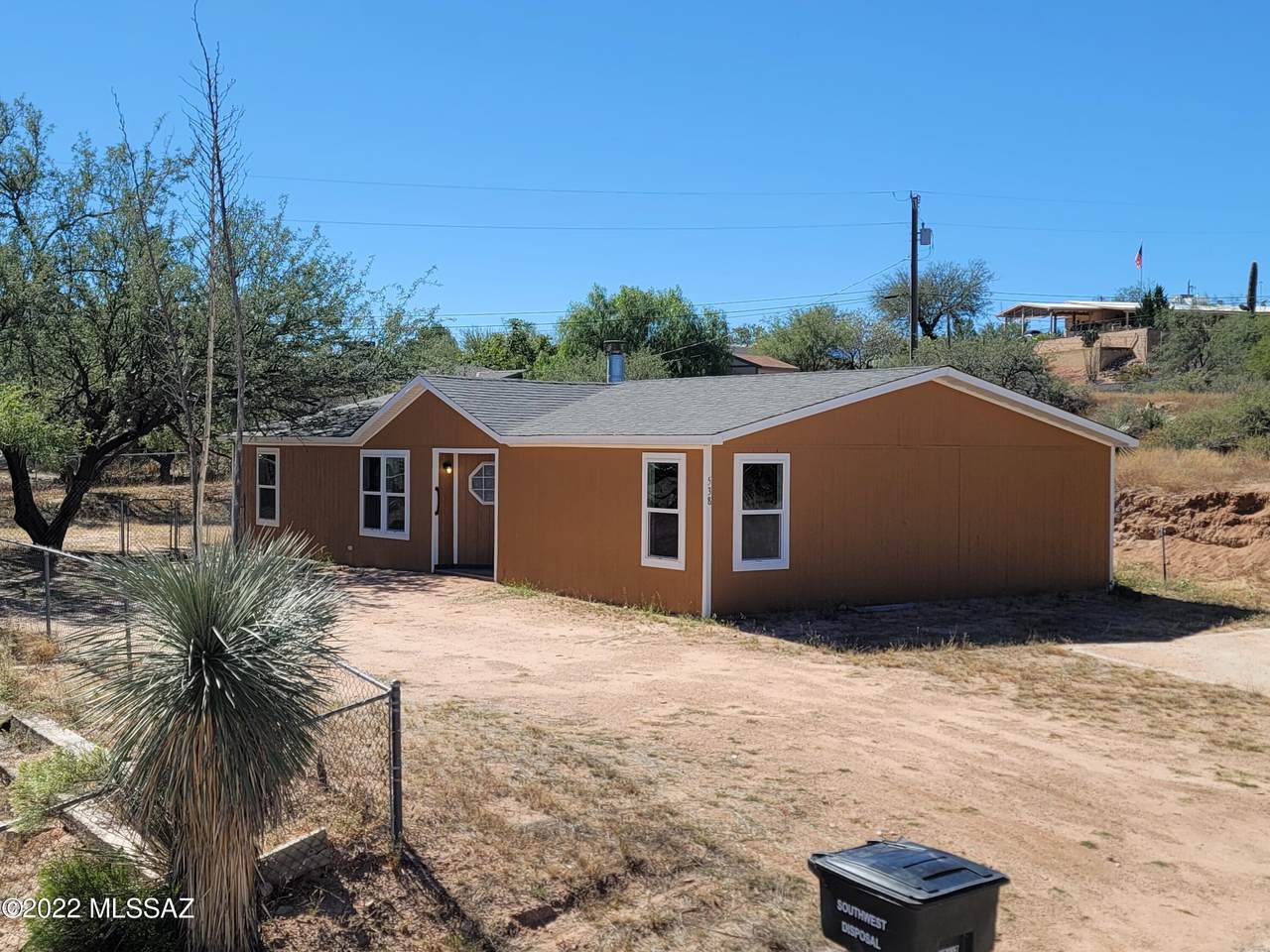 538 Lodge Lane - Photo 1