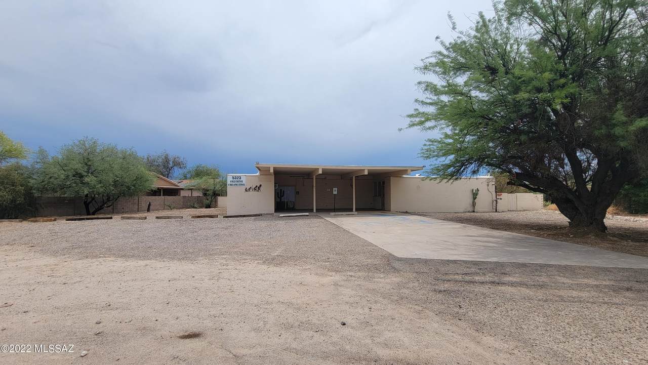 5323 Oracle Jaynes Station Road - Photo 1