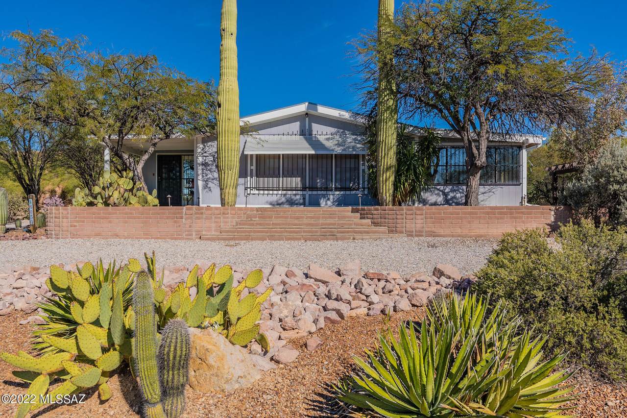 6050 Lone Star Drive - Photo 1