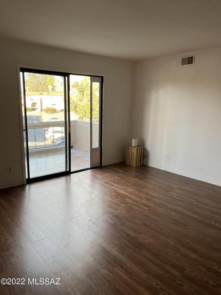 6312 Barcelona Lane - Photo 1