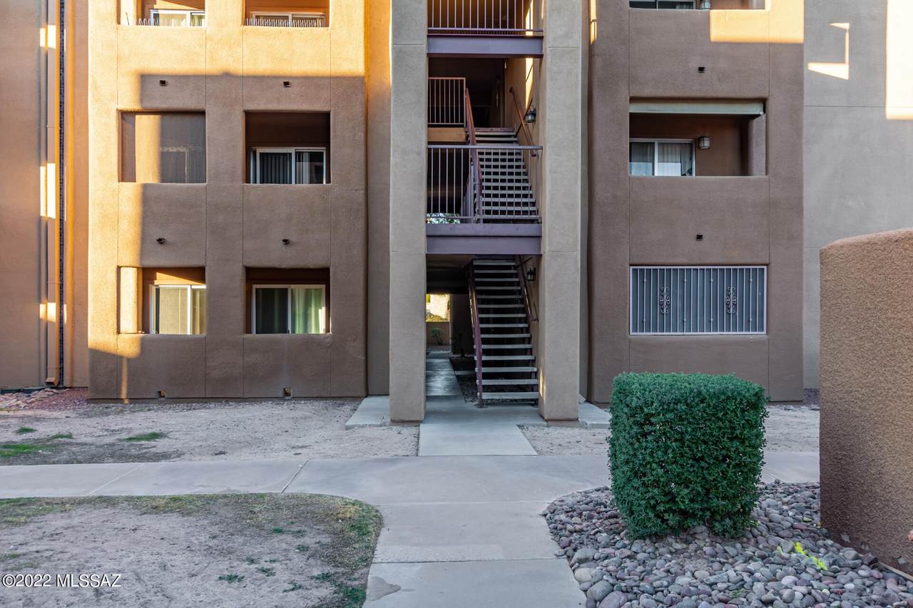1810 Blacklidge Drive - Photo 1