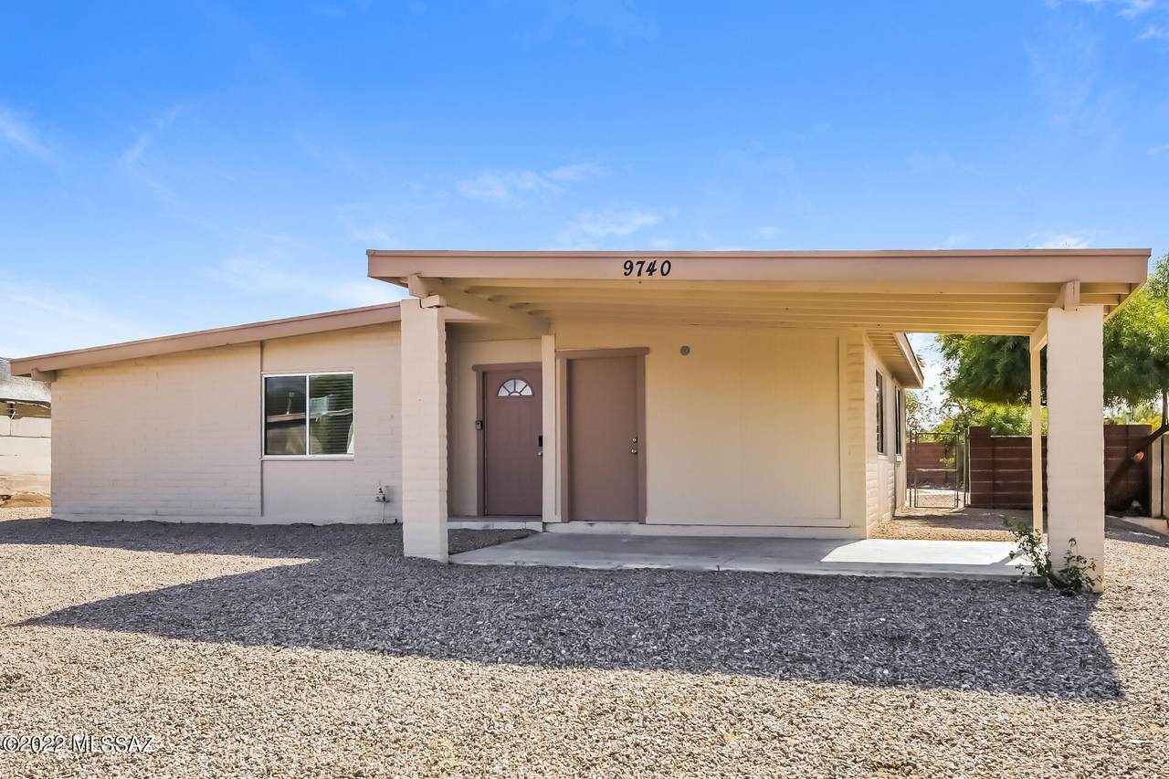 9740 33Rd Street - Photo 1