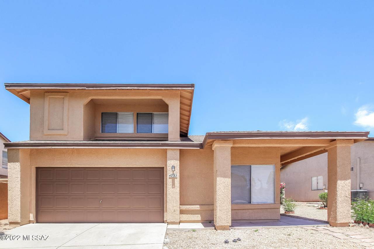 4732 Sleepydale Court - Photo 1